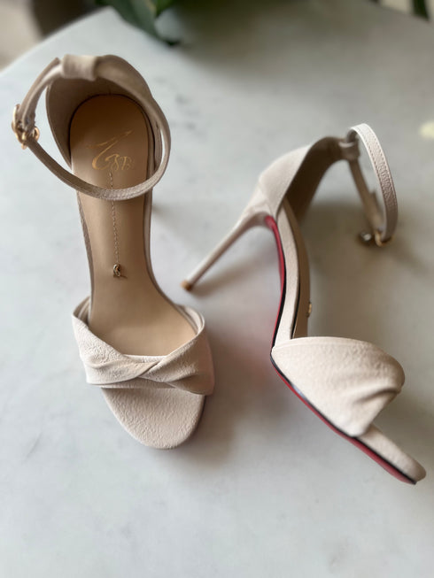 Formal Twisted Stilettos Heels